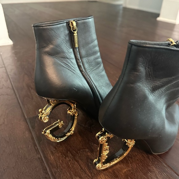 Dolce & Gabbana Baroque DG 105mm ankle boots - Picture 8 of 8